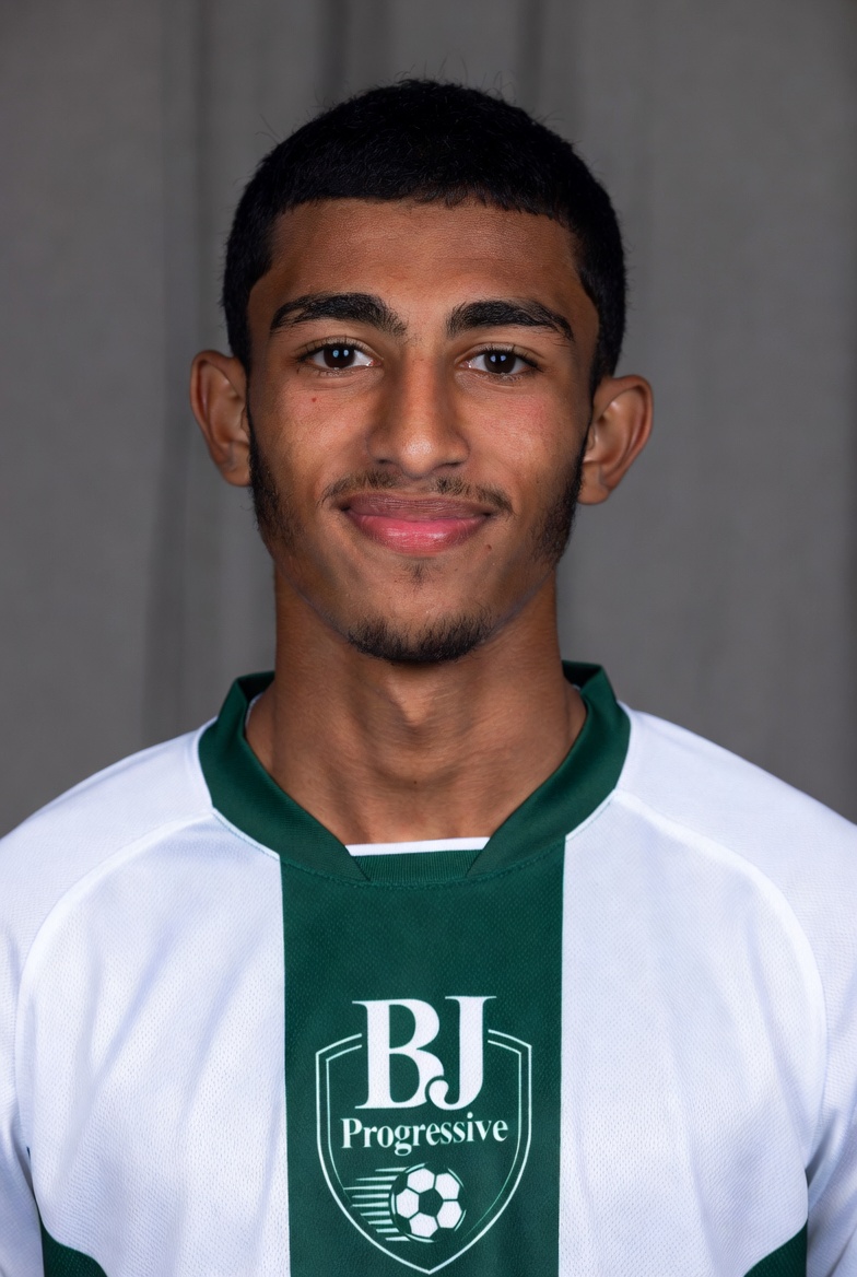 Kelechi Nze, Striker